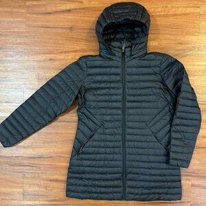 Women's black coat with hood and pockets. Size Large. Worn once.